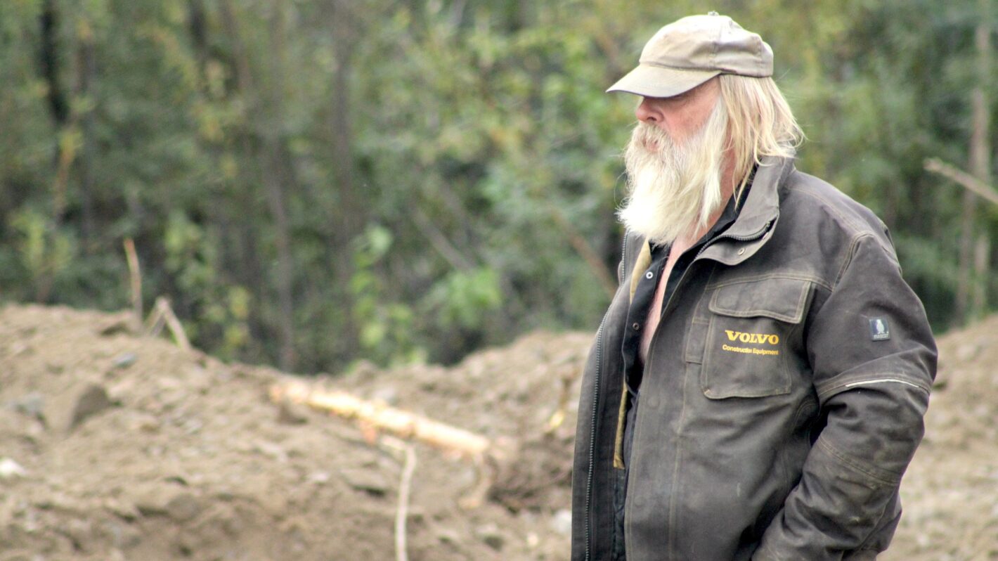 Gold Rush' Recap: Tony Beets Helps Son Kevin as Parker Is Desperate to Dig  Out of Financial Hole