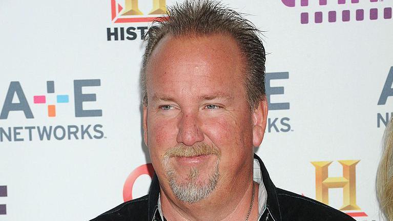 Storage Wars' reality show star Darrell Sheets dies aged 67 - BBC News