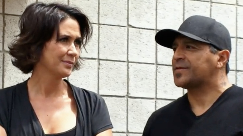 Shannon and Artie disagree on Storage Wars