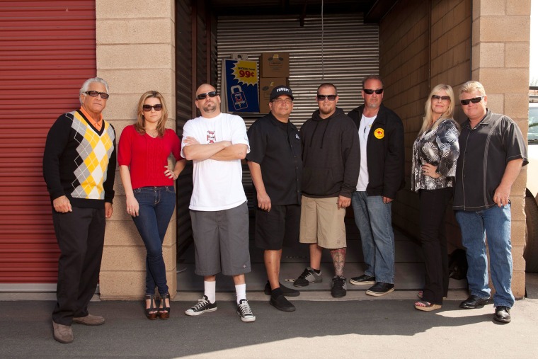 STORAGE WARS, (from left): Barry Weiss, Brandi Passante, Jarrod Schulz, Dave Hester, Brandon
