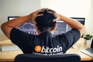 Doanh thu từ các vụ lừa đảo tiền điện tử tăng 81% trong năm 2021