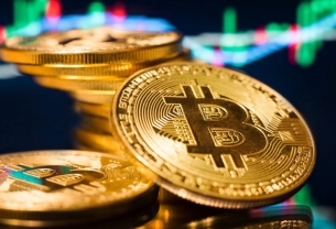 Giá Bitcoin hôm nay 16/5: Sóng yên biển lặng sau tuần giông bão