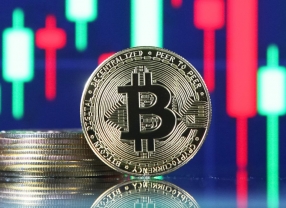 Giá Bitcoin hôm nay 26/5: Chật vật giữ mốc 30.000 USD, Fed ra tín hiệu tăng lãi suất