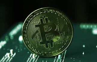 Giá Bitcoin hôm nay 1/7: Chật vật giữ mốc 20.000 USD