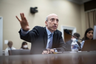 Chủ tịch SEC Gary Gensler từng liên hệ CZ đề nghị làm cố vấn cho Binance vào năm 2019
