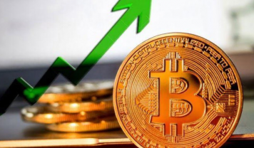 Bitcoin bứt phá mạnh mẽ, kéo toàn bộ thị trường lên mức cao hơn – Điều gì tiếp theo?